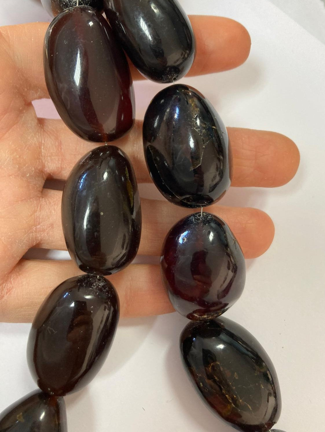 Ambra di sumatra nugget nero