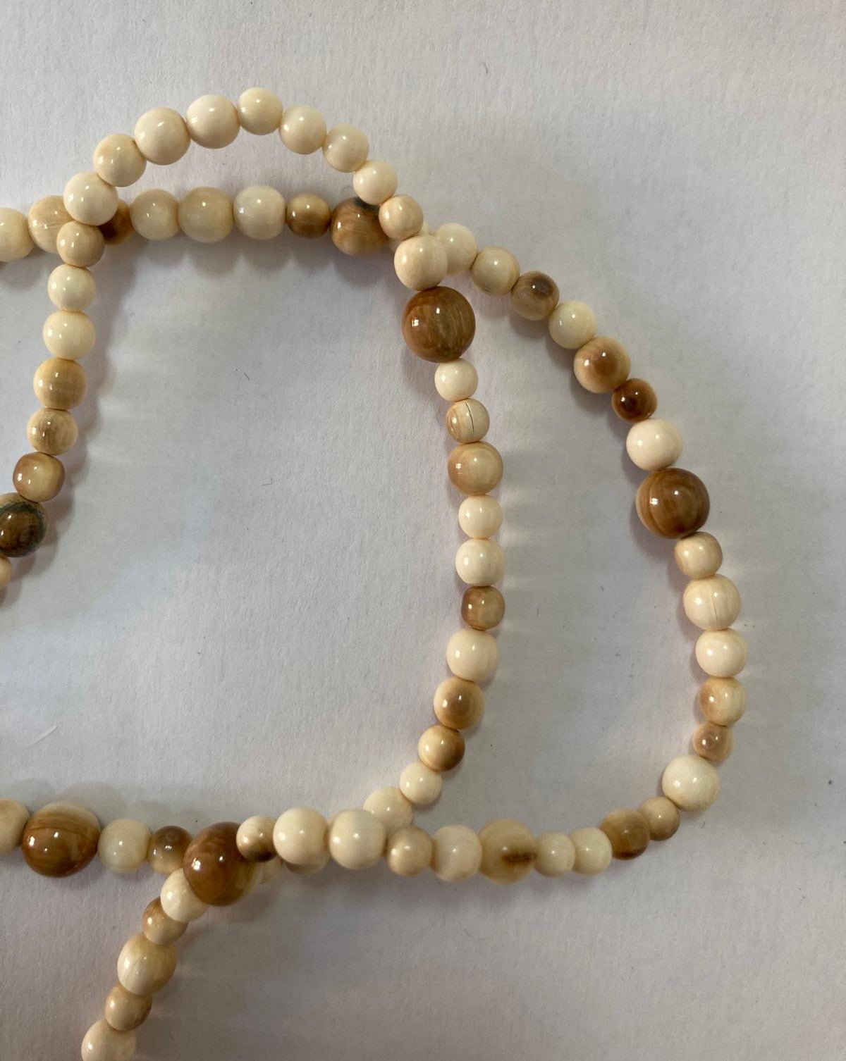 Mammoth strand mixed size, 4 to 6mm