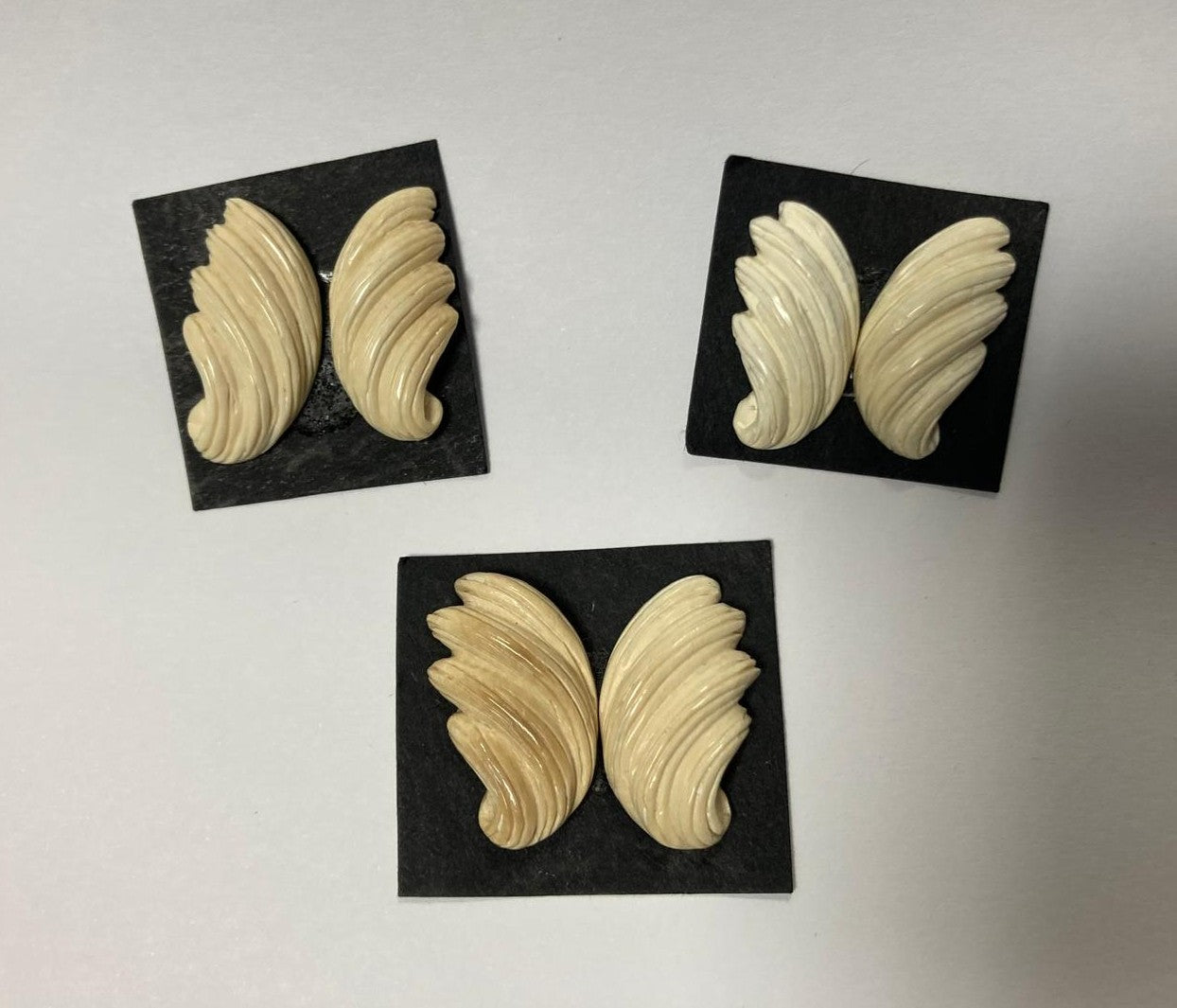 Coppie per orecchini in mammut