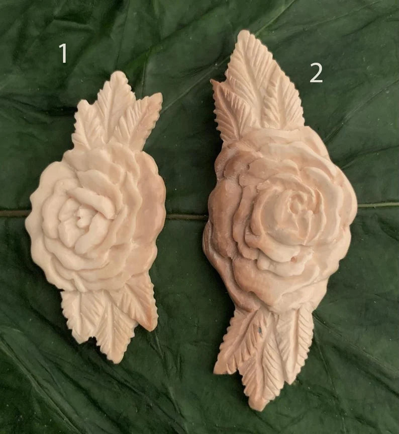 Fiori intagliati in mammut